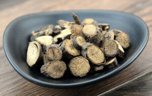 Vị thuốc xích thược